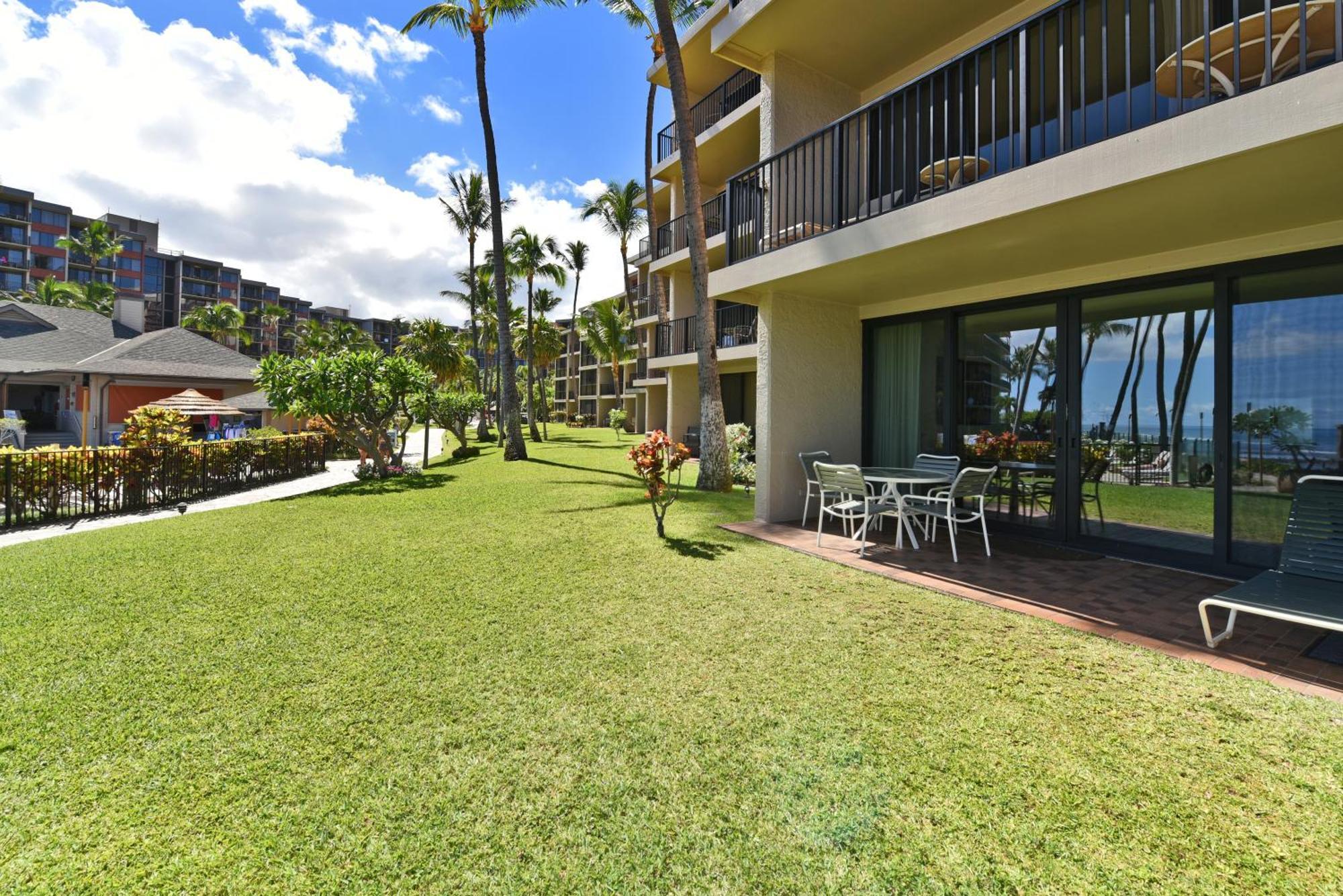 Kaanapali Shores 160 - Sleep Steps Away From The Ocean Kahana Exteriör bild